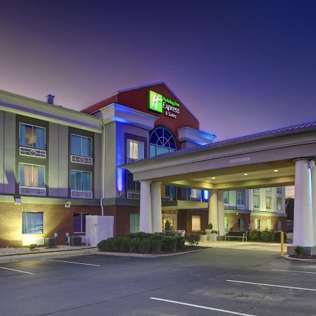 Holiday Inn Express Hotel & Suites Emporia By Ihg מראה חיצוני תמונה