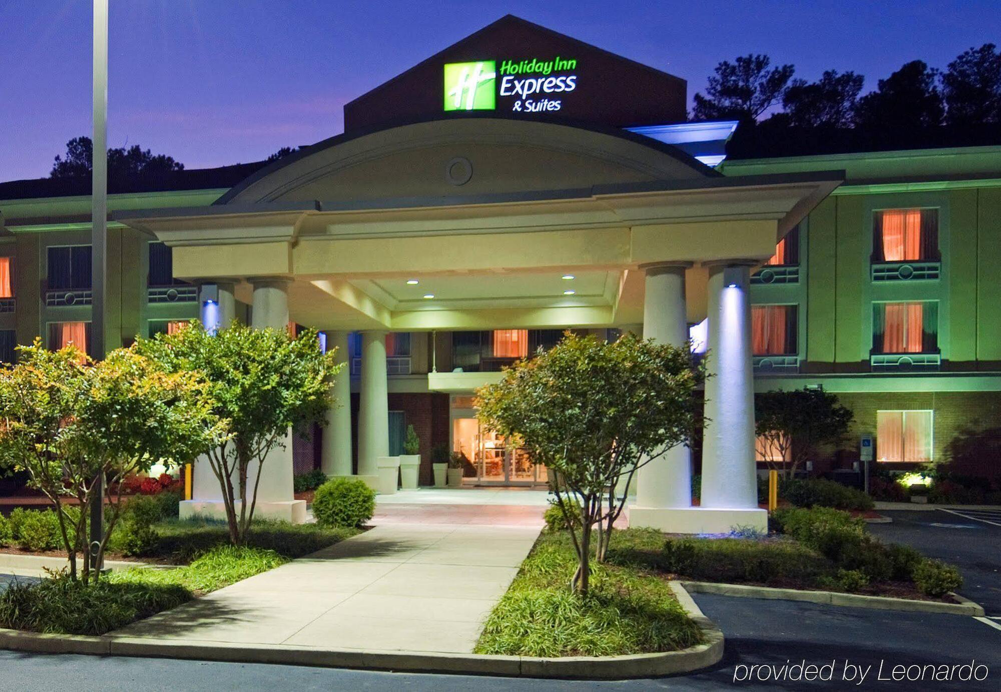 Holiday Inn Express Hotel & Suites Emporia By Ihg מראה חיצוני תמונה
